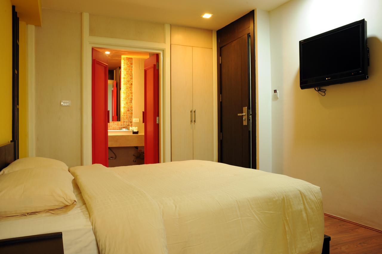 Bkk Home 24 Boutique Hotel Bangkok Exterior photo